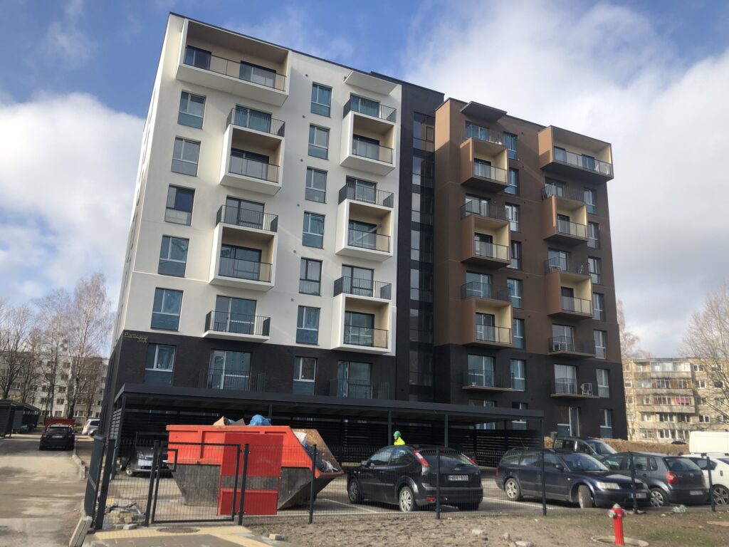 Klevų namai (Partizanų g. 34) - Multi apartment - construction photos