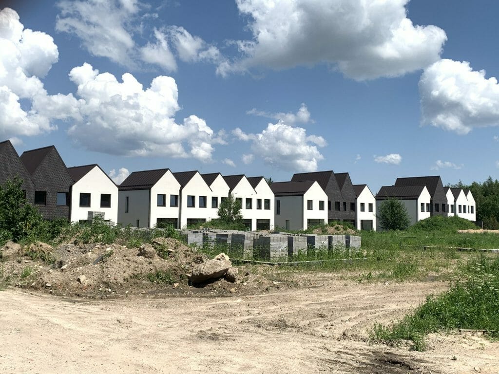 Pavilnio aura (Alfonso Lipniūno g. 9, 11, 15, 17, 19, 21, 23, 25, 27, 29, 31, 33, 35, 37) - Row housing - construction photos