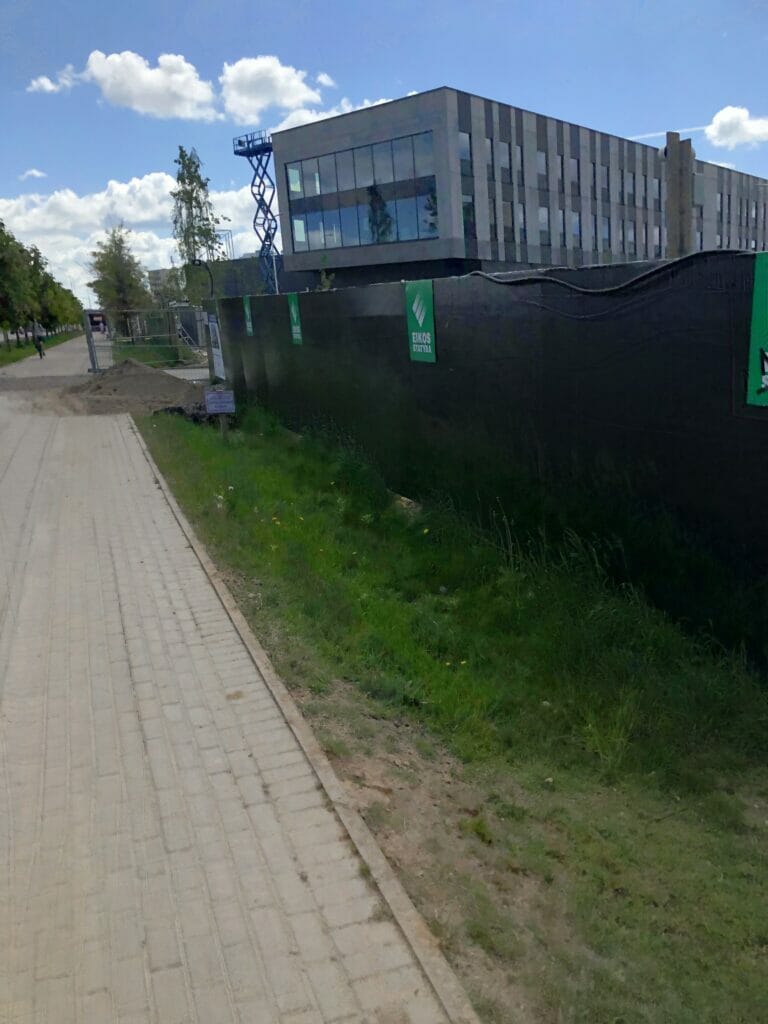 IKI Pilaitės pr. parduotuvė ir administracinis (Pilaitės pr. 42) - Food store, Office center - construction photos