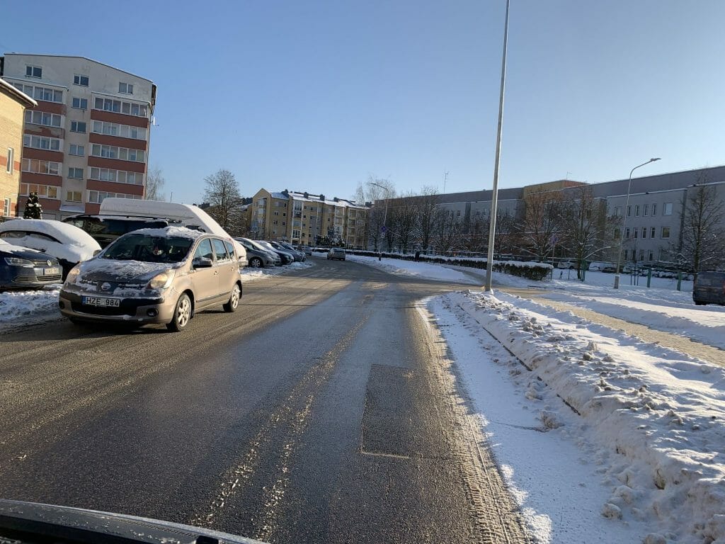 Ramaus eismo gatvė prie Vilniaus rajono centrinės poliklinikos (J. Baltrušaičio g.) - Tänav - ehituse fotod