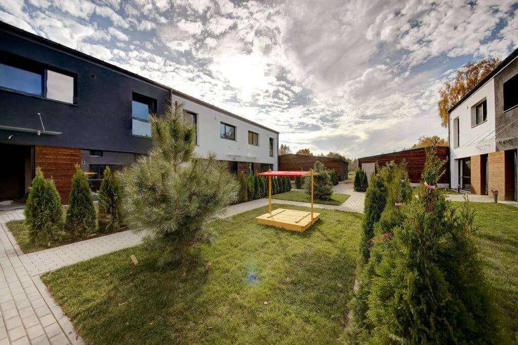 Cherry Garden (Juodupio g. 33) - Row housing - construction photos