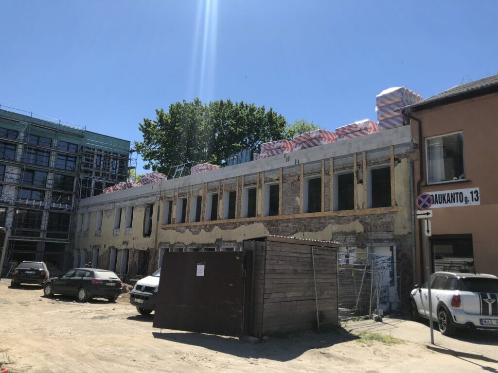 D11 (S. Daukanto g. 11) - Multi apartment - construction photos