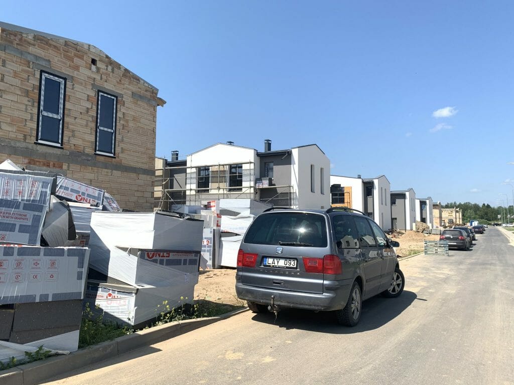 Kotedžai Kalnėnuose 2 etapas (Kroatų g.) - Row housing - construction photos