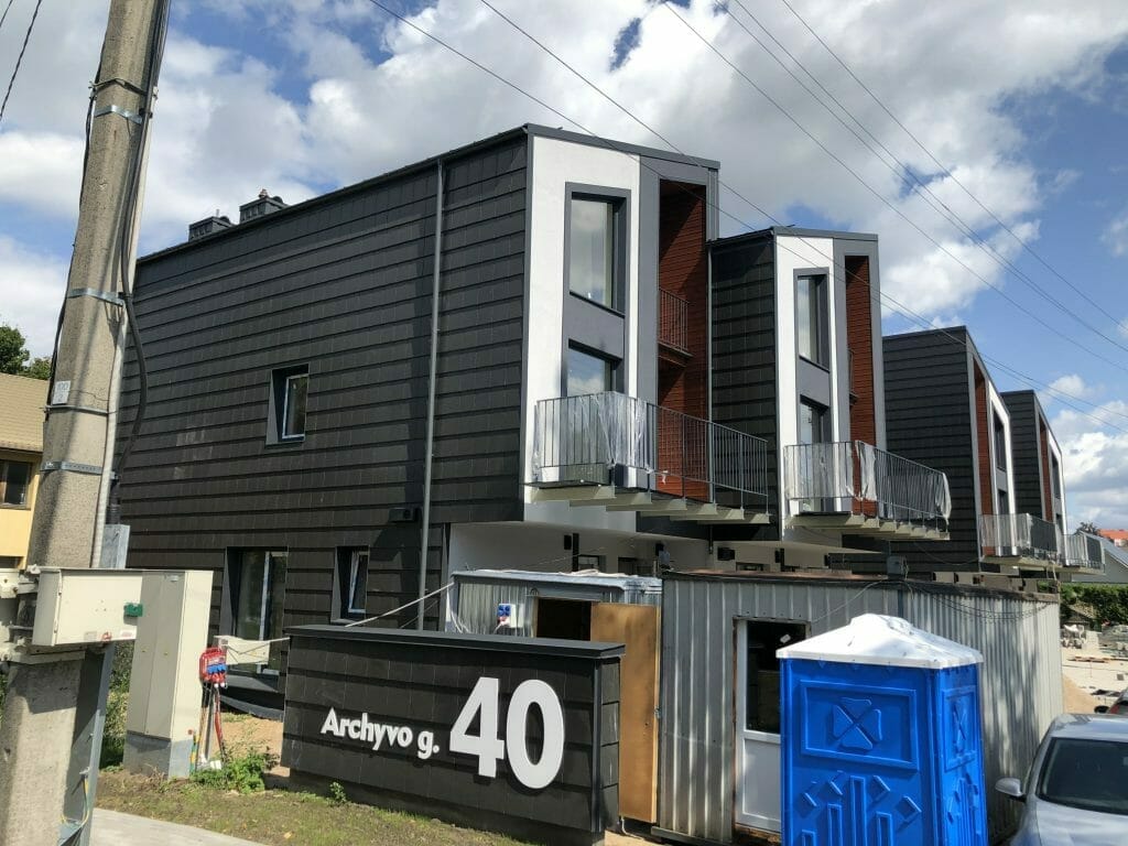 Archi namai (Archyvo g. 34, 34B, 40) - Row housing - construction photos