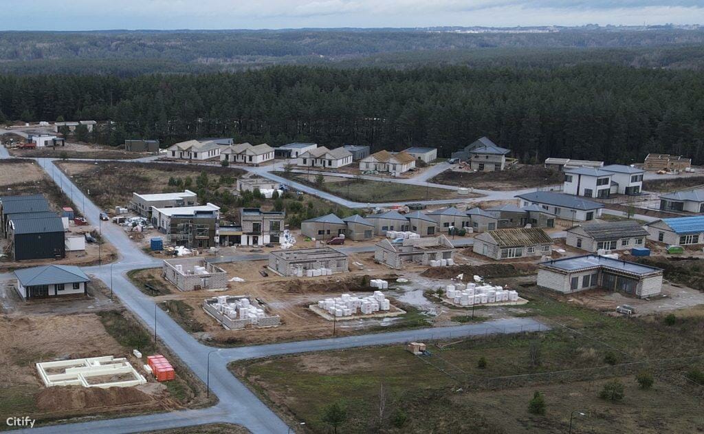 Katišių g. 4, 6, 8 (Katišių g. 4, 6, 8) - Privačių namų kvartalas - statybų nuotraukos