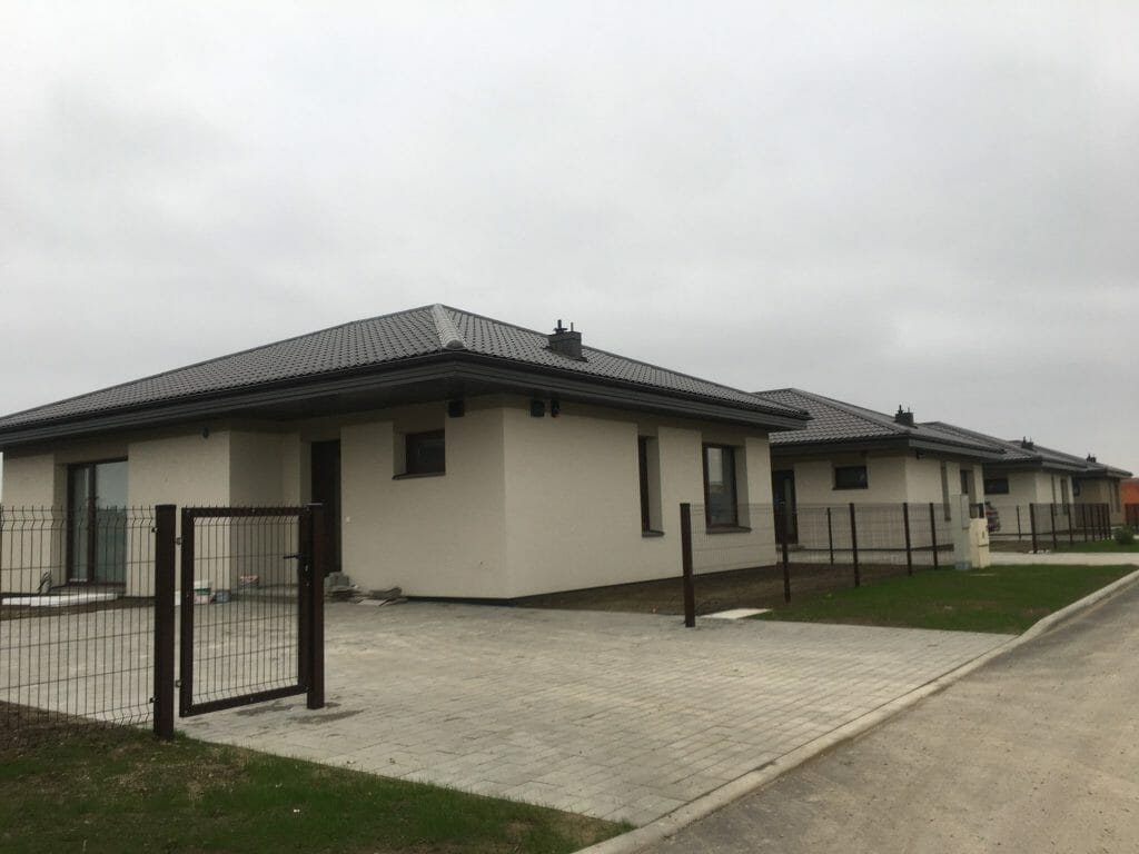 Raitelių namai (Raitelių g. 1, 2, 3, 4, 5, 6, 7, 8, 9, 10, 11, 13, Karininkų g. 26, 28, 30, 32, 34, 36) - Ridaelamu - ehituse fotod