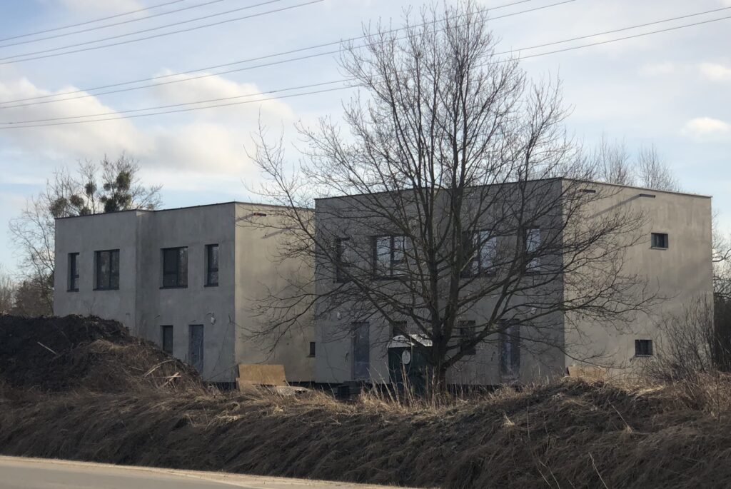 Alyvų g. 24 (Alyvų g. 24) - Ridaelamu - ehituse fotod