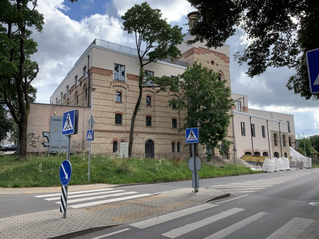 Aludarių g. 1 (Aludarių g. 1) - Office center - construction photos