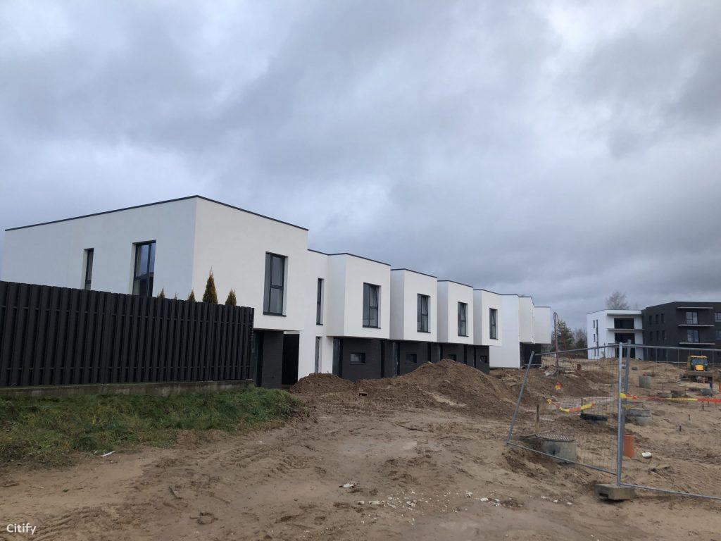 Pilaitės namai (Tilžės g. 47, 53, 55, 57, 59, 60, 61, 63, 65, 67, Gumbinės g. 8, 12, 14, Virbalio g. 4, Tolminkiemio g. 50) - Rindu mājas - būvdarbu attēli