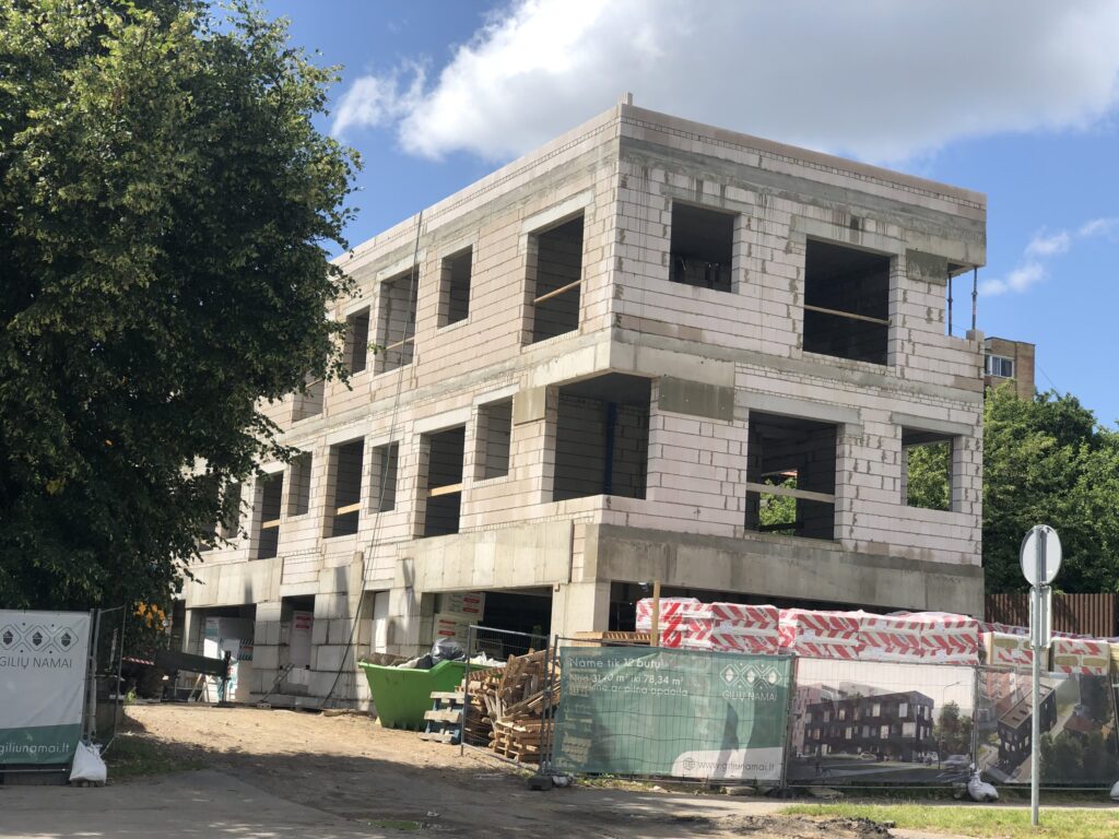 Gilių namai 2 etapas (Studentų g. 10) - Multi apartment - construction photos
