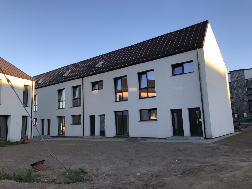 Prie skvero (Ašmenėlės g. 40) - Row housing - construction photos