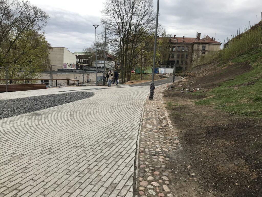 Vingrių šaltinių skveras (Vingrių g.) - Square - construction photos