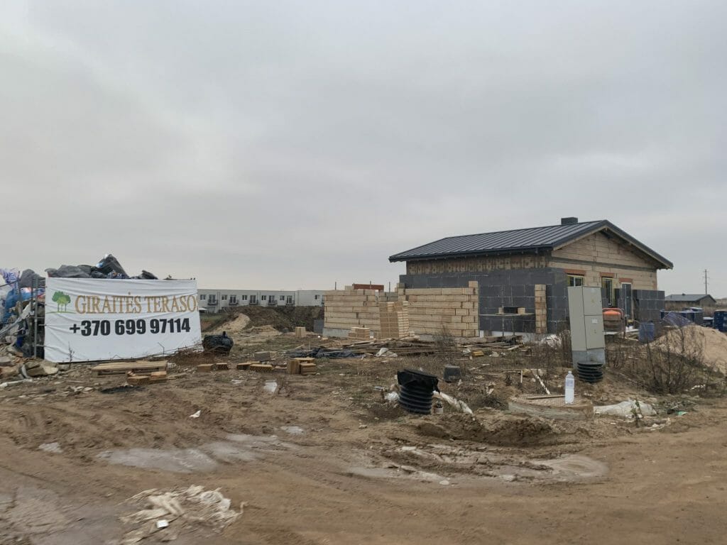 Giraitės terasos (Gervuogių g. 1, 2, 3, 5, 6, 7, 8, 9, 12 - 52 , Mėlynių g. 1, 1A, 2, 2A, 3, 3A, 4, 4A, 5, 5A - 26, 26A) - Private house community - construction photos