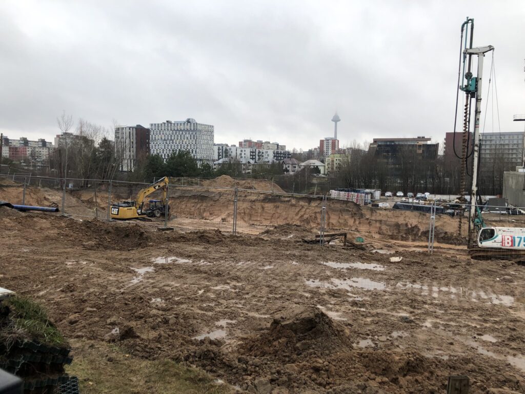 Sky Office (Spaudos g. 7) - Office center - construction photos