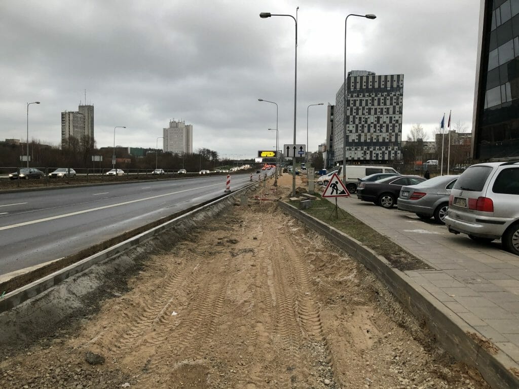 Pilaitės pr. dviračių takas iki Laisvės pr. (Pilaitės pr.) - Velosipēdu ceļš - būvdarbu attēli