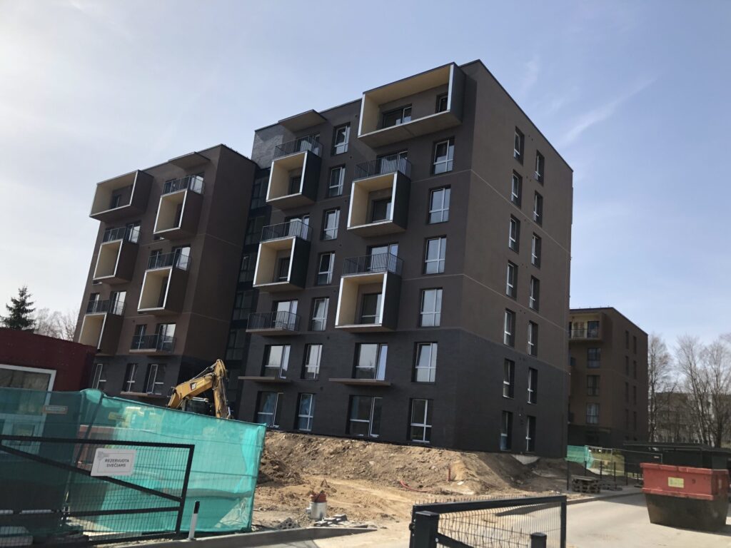 Klevų namai (Partizanų g. 34) - Multi apartment - construction photos