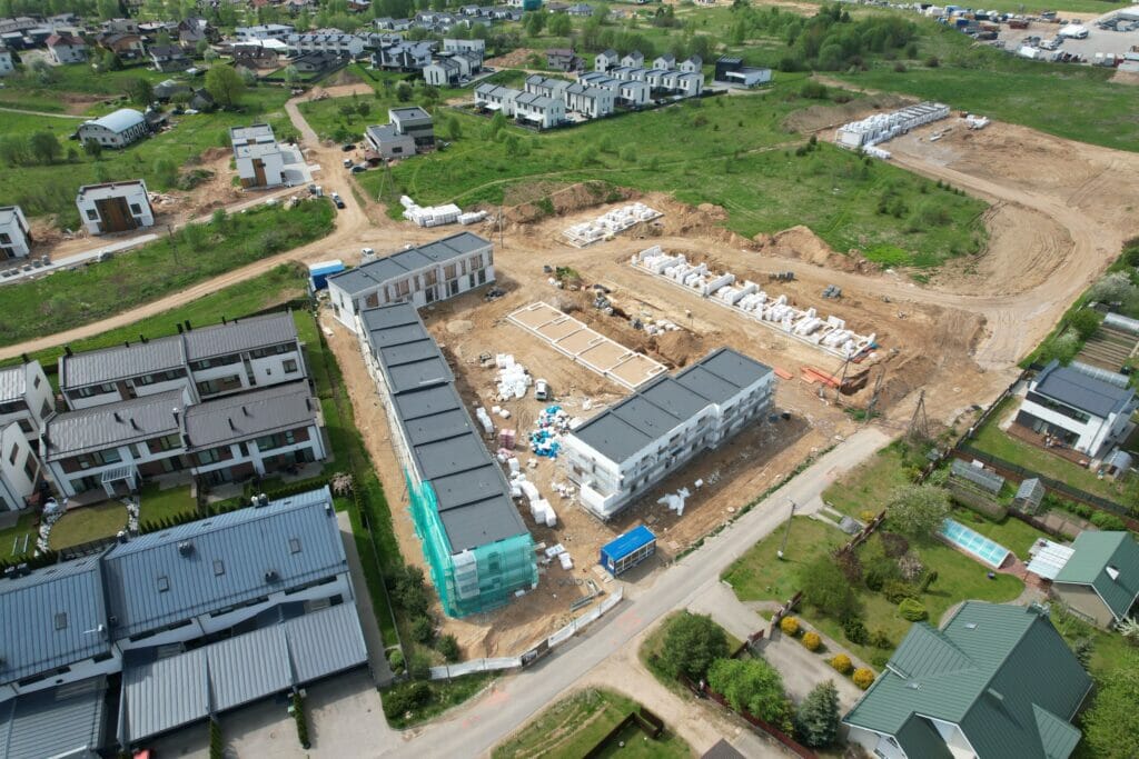 Suburbija (V. Smakausko g. 47) - Row housing - construction photos