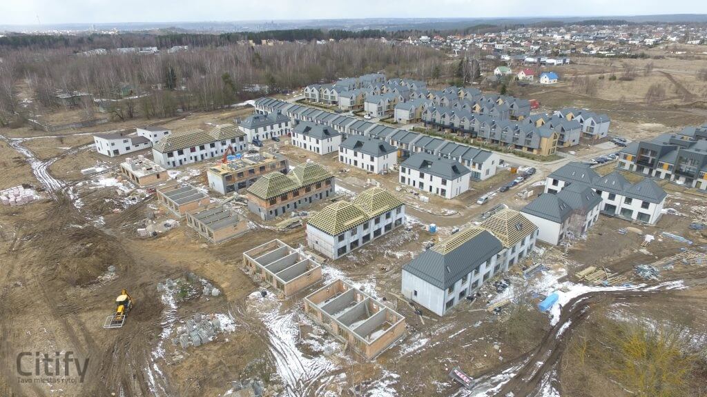 Rytinė žvaigždė (Valonų g. 13) - Row housing - construction photos
