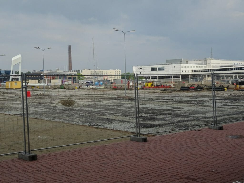 Vanasadama D-terminaliga piirnev välisruum (Logi 2, 4 / Lootsi 13, 14 / Sadama 21. 25 / Uus-Sadama 19) - Bike path, Street - construction photos