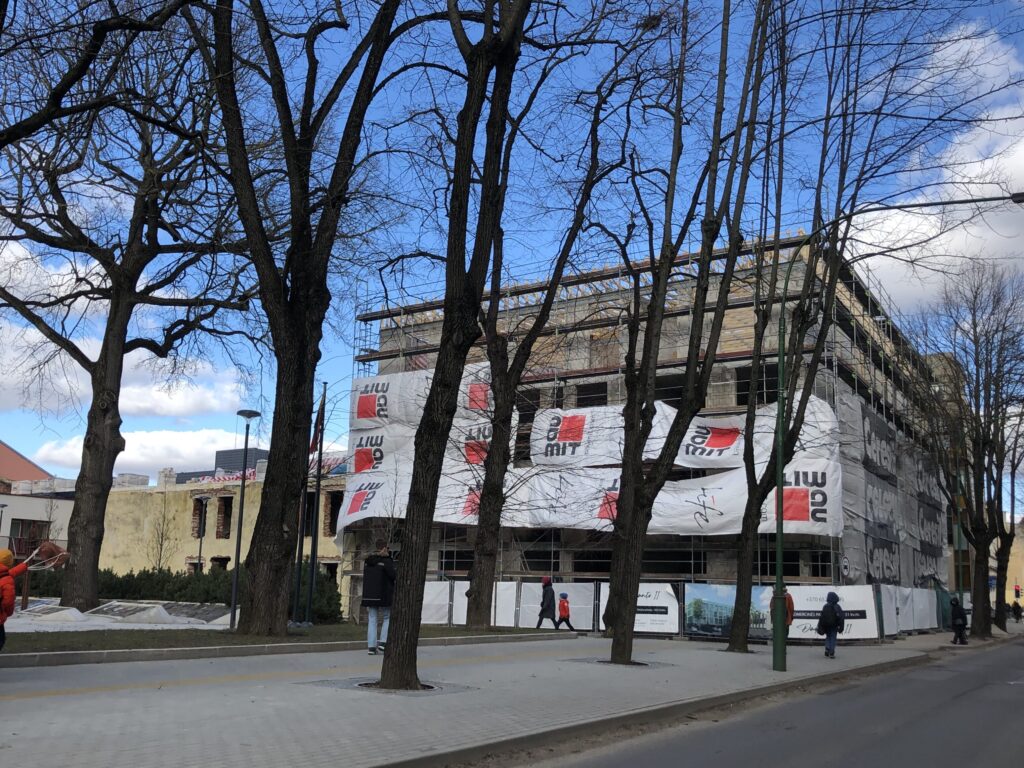 D11 (S. Daukanto g. 11) - Multi apartment - construction photos