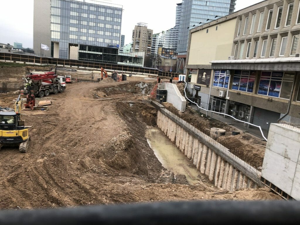 Artery (Konstitucijos pr. 18B) - Biroju centrs - būvdarbu attēli
