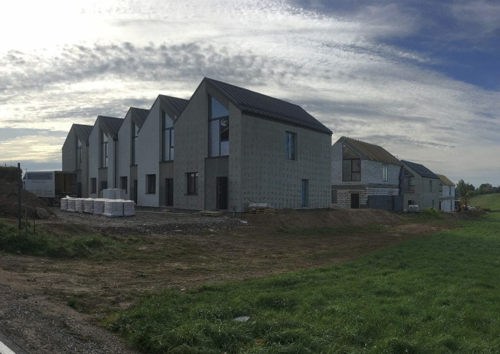 Saulės slėnis (Ukrainiečių g. 54, 56, 58, 60, 62) - Ridaelamu - ehituse fotod