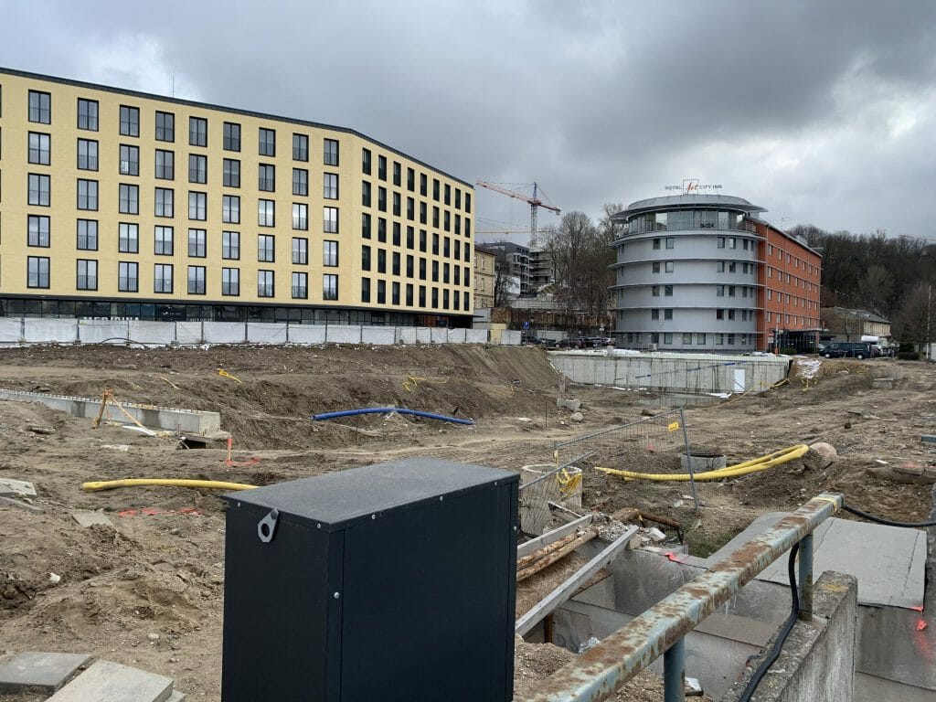 Yellowstone (J. Jasinskio g. 14) - Office center - construction photos