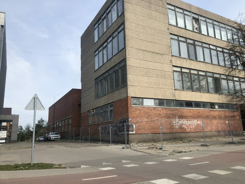 Savanorių pr. 225 (Savanorių pr. 225) - Health center - construction photos