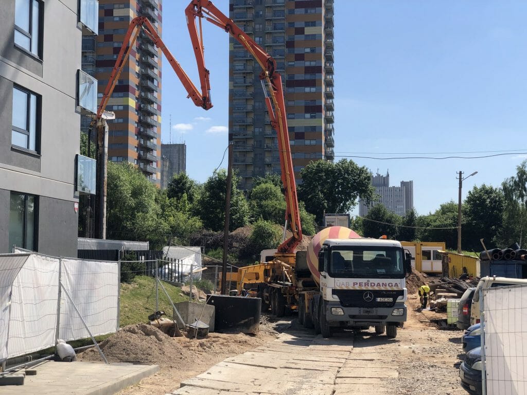 S15 (Spaudos g. 15) - Multi apartment - construction photos