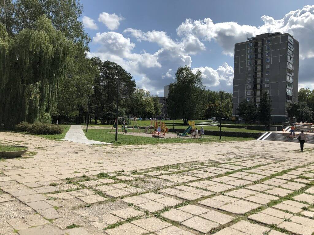 Lazdynų skveras (Erfurto g.) - Pedestrian path - construction photos