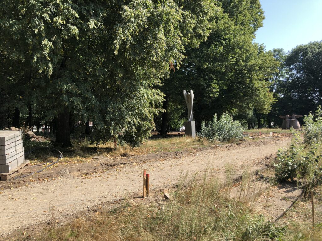 Skulptūrų parkas (K. Donelaičio g. 6B) - Park - ehituse fotod