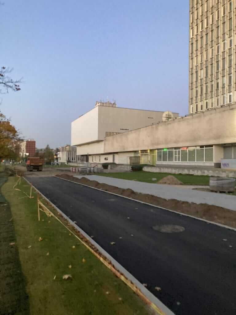Pėsčiųjų ir dviračių takas nuo Justiniškių g. iki Pilaitės pr. (Laisvės pr.) - Bike path - construction photos