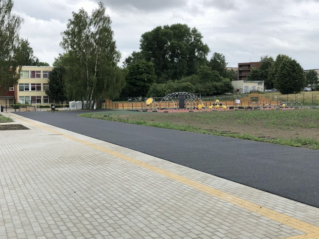 Hermano Zudermano gimnazijos sporto aikštė (Debreceno g. 29) - Sports arena - construction photos