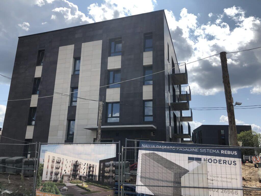 Lazdynėlių 30 (Lazdynėlių g. 30) - Daudzdzīvokļu nams - būvdarbu attēli