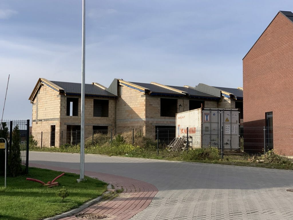 Bachmano Žemė (Vėluvos g. 1, 2, 3, 4 - 47, Eitkūnų g. 6, 6A, 8, 8A - 30, 30A, Tolminkiemio g. 1, 2, 3, 4 - 69) - Privātmāju kopienas, Rindu mājas - būvdarbu attēli