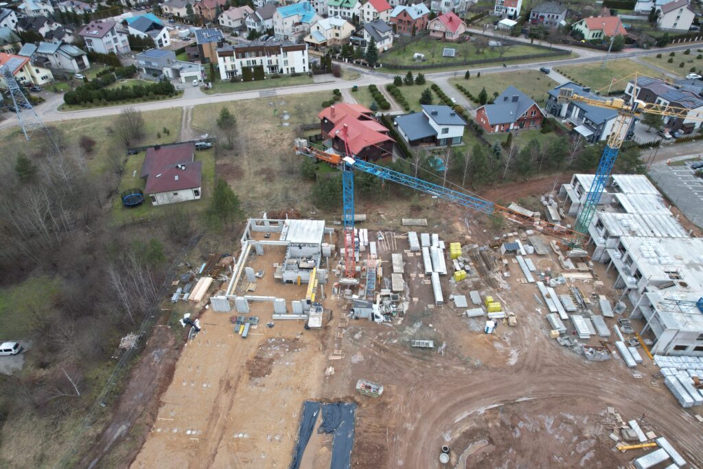 Aitvarų namai 4 etapas (Lietaus g. 8, Lazdynėlių g. 16D, Lazdynėlių g. 16E, Lietaus g. 14) - Korterelamu - ehituse fotod