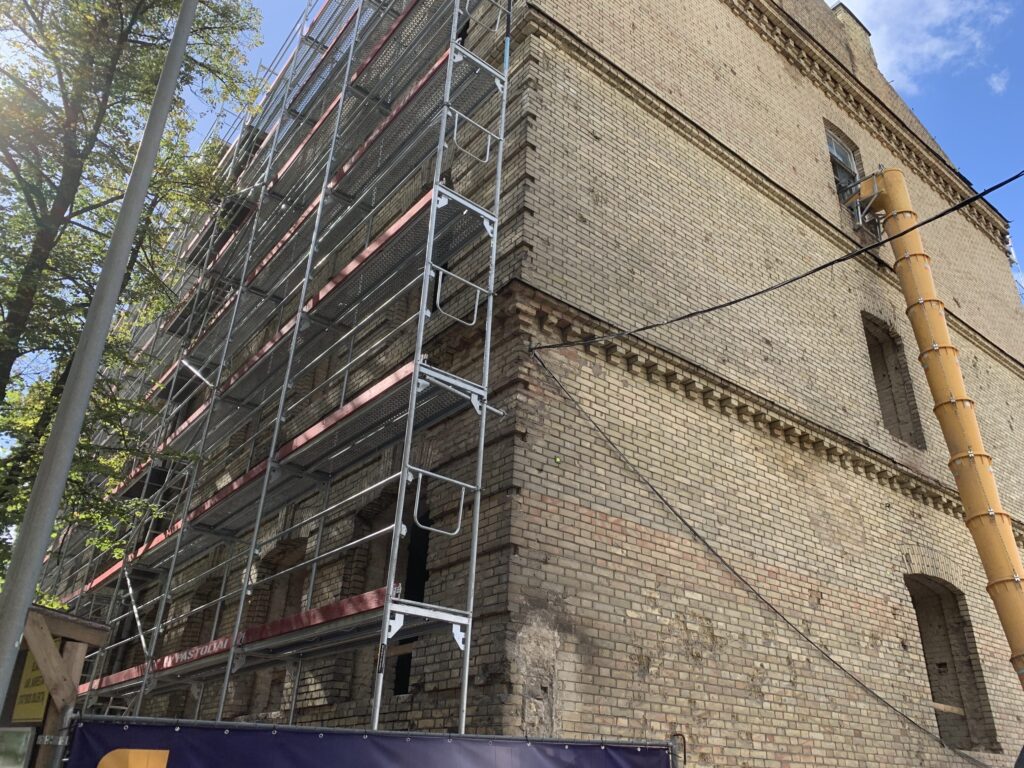 Vasario 16-osios (Vasario 16-osios g. 1) - Hotel, Office center, Primary and secondary education - construction photos