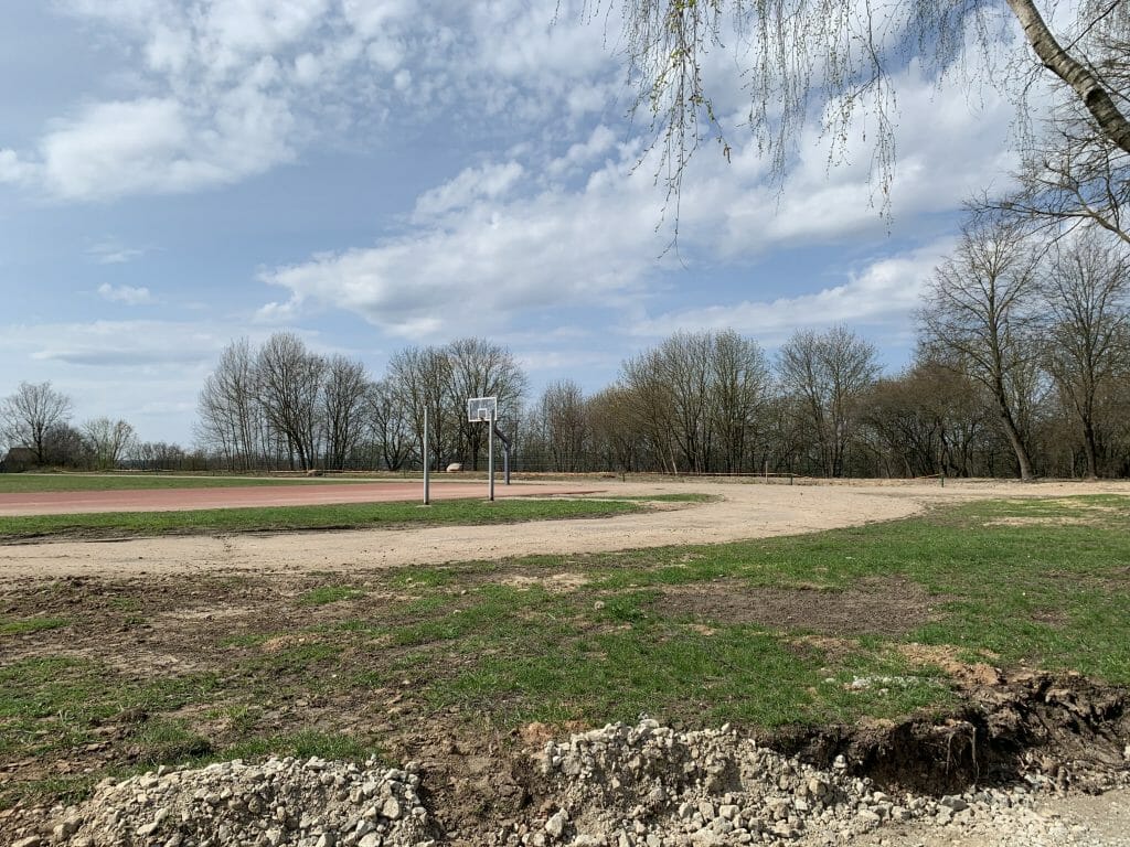 Kauno vaikų socializacijos centro aikštynas (Žeimenos g. 106) - Spordiväljak - ehituse fotod