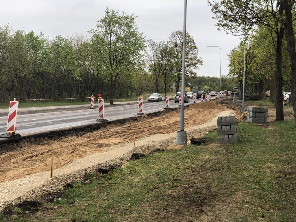 Žaliųjų ežerų g. tarp žiedo ir P. Baublio g. (Žaliųjų ežerų g.) - Iela - būvdarbu attēli