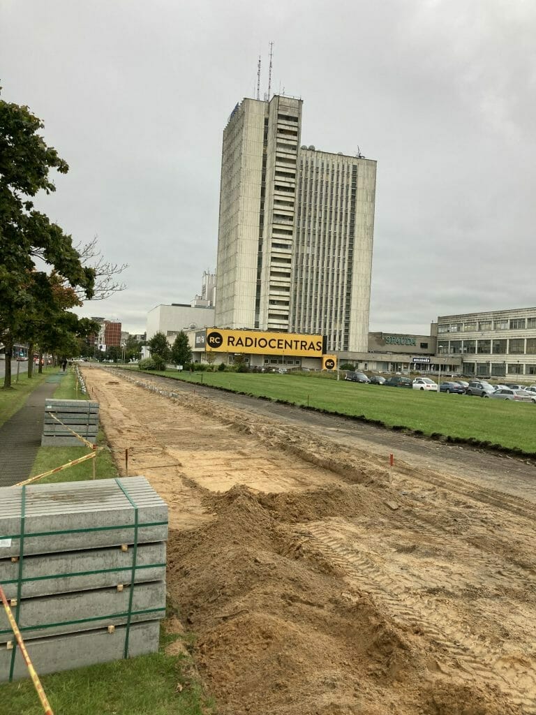 Pėsčiųjų ir dviračių takas nuo Justiniškių g. iki Pilaitės pr. (Laisvės pr.) - Bike path - construction photos