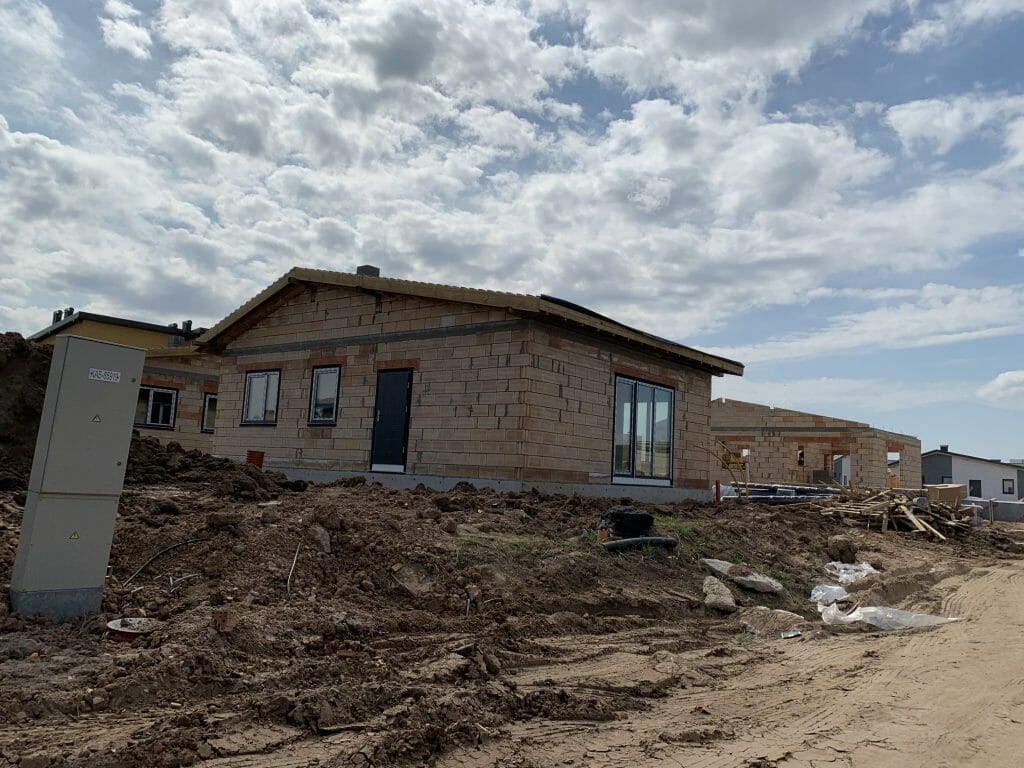 Giraitės terasos (Gervuogių g. 1, 2, 3, 5, 6, 7, 8, 9, 12 - 52 , Mėlynių g. 1, 1A, 2, 2A, 3, 3A, 4, 4A, 5, 5A - 26, 26A) - Private house community - construction photos