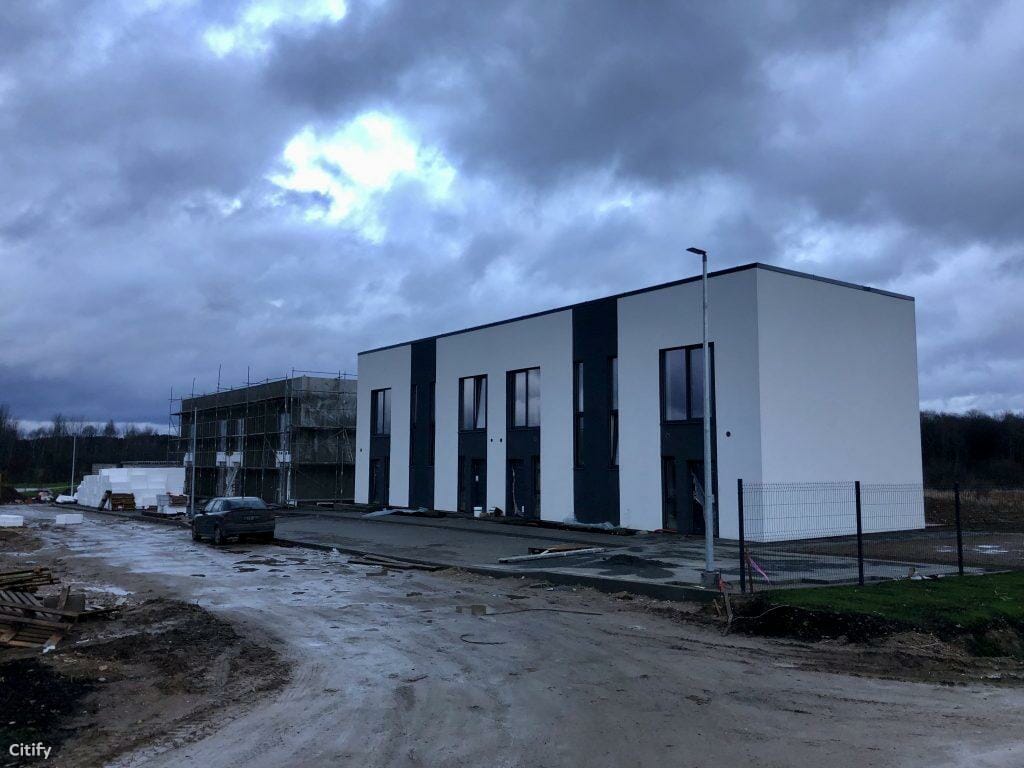 22 kaimynai (Kaimynų g. 157) - Ridaelamu - ehituse fotod