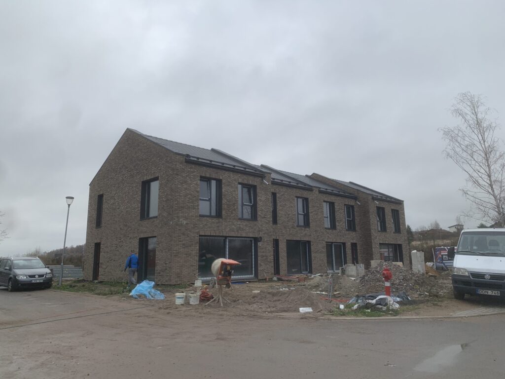 Gabijos g. namai (Gabijos g.) - Sublokuoti namai - statybų nuotraukos