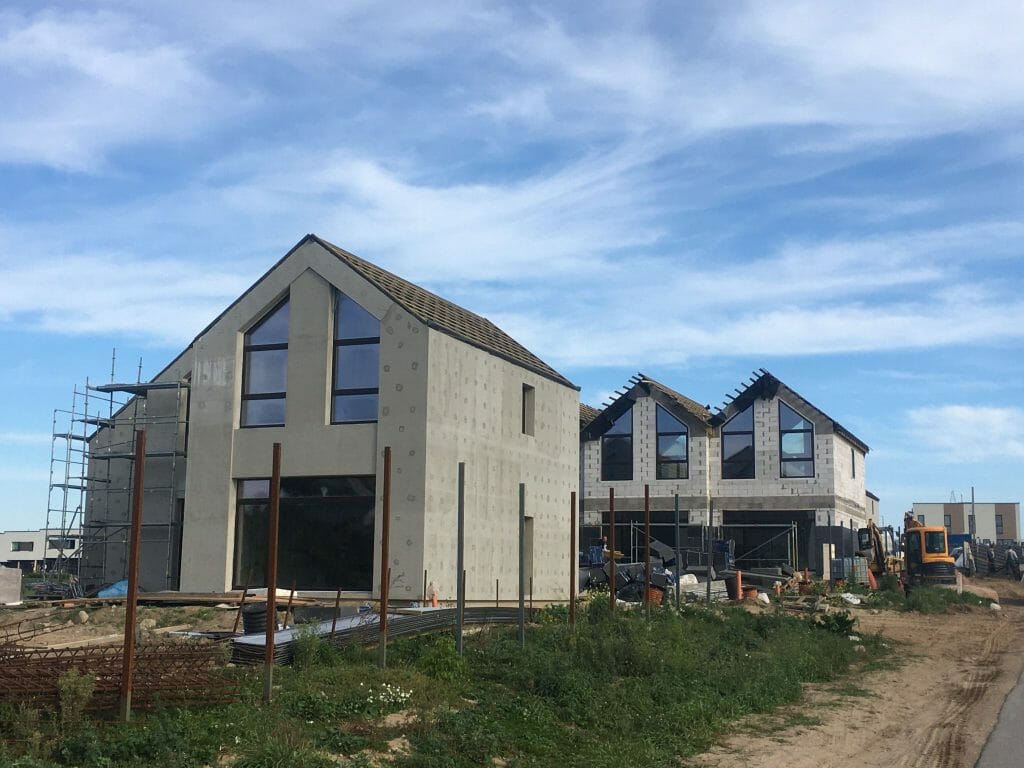 Saulės slėnis (Ukrainiečių g. 54, 56, 58, 60, 62) - Ridaelamu - ehituse fotod