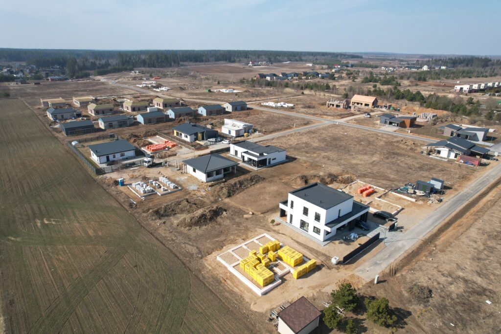 Bičiulių terasos (Veisiejų g.) - Land plots - construction photos