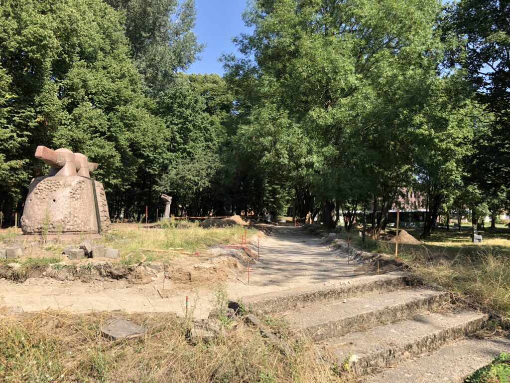 Skulptūrų parkas (K. Donelaičio g. 6B) - Park - ehituse fotod