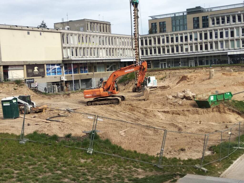 Artery (Konstitucijos pr. 18B) - Biroju centrs - būvdarbu attēli