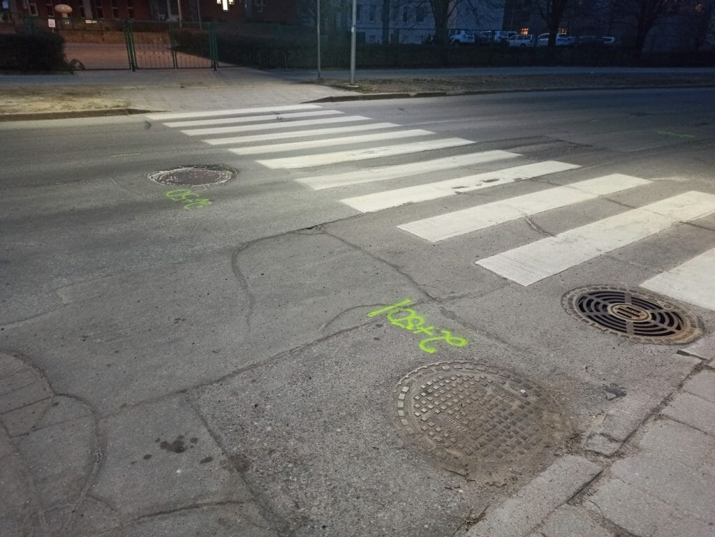 Ramaus eismo gatvė prie Vilniaus rajono centrinės poliklinikos (J. Baltrušaičio g.) - Tänav - ehituse fotod