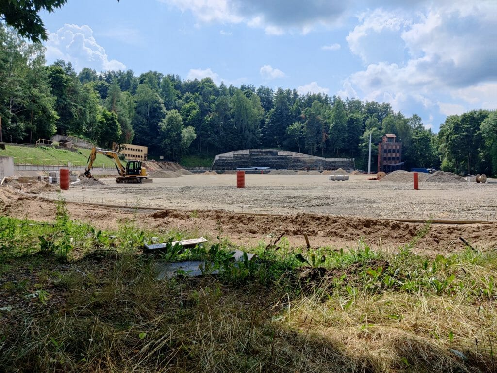 Kalnų parko stadionas (T. Kosciuškos g. 7) - Sports field or court - construction photos