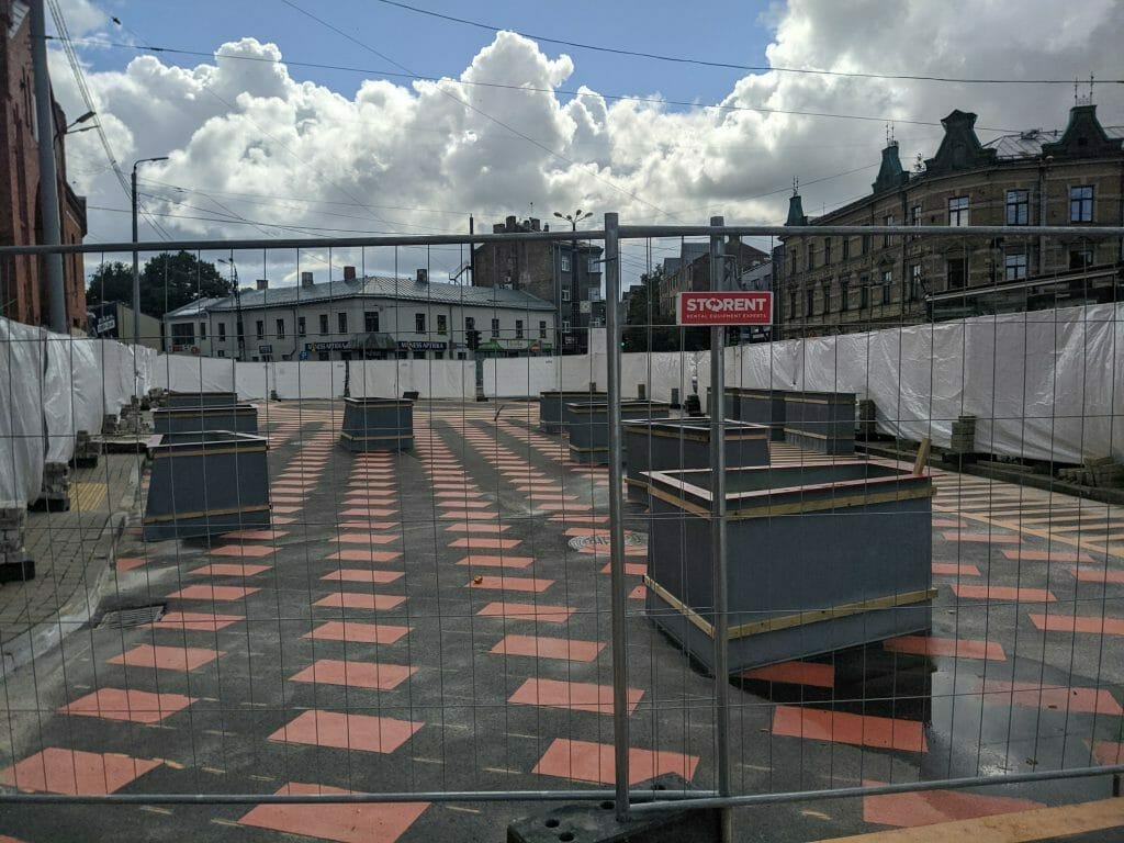 Āgenskalna tirgus laukums (Nometņu iela 64) - Parkas - statybų nuotraukos